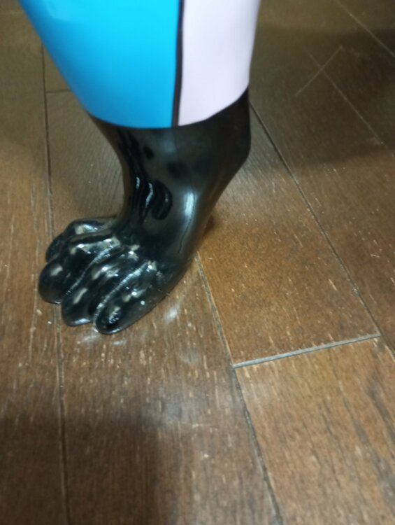ヨーロピアンデコ　カラーブルドッグ犬飾り60CM（美術品・骨董品）の商品画像 - 査定依頼日：2026年6月25日 - 最高査定価格：2,000円