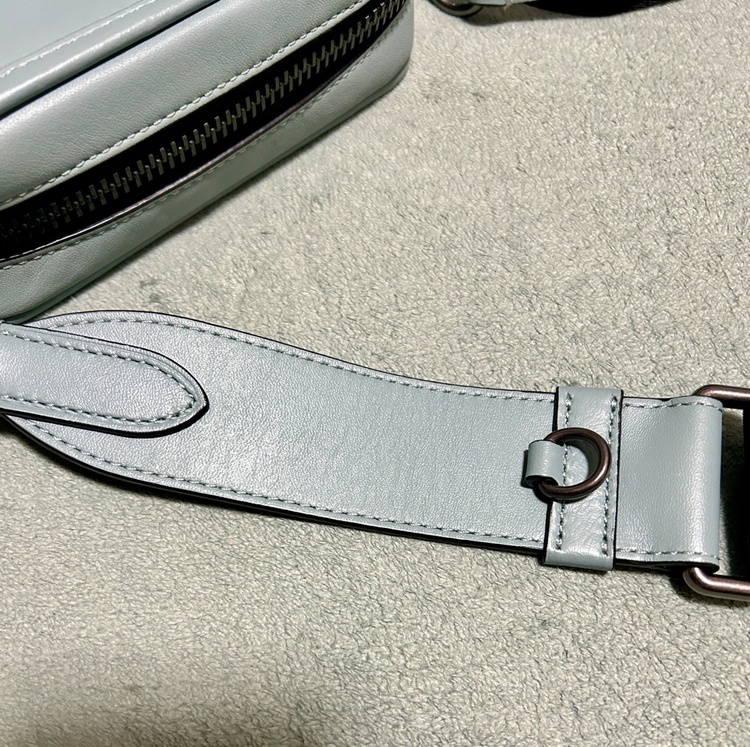 その他 コーチ （ブランドバッグ）の商品画像 - 査定依頼日：2025年12月6日 - 最高査定価格：5,000円