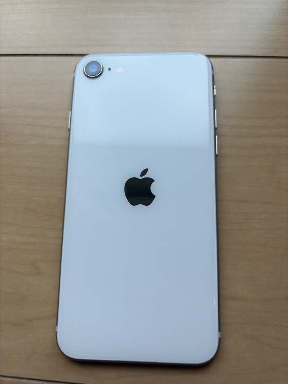 iPhone iPhone SE (第 2 世代) 256GB docomo（スマホ）の商品画像 - 査定依頼日：2026年7月5日 - 最高査定価格：11,000円