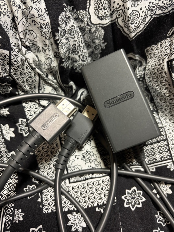 Switch 有機EL（ゲーム機本体・ゲームソフト）の商品画像 - 査定依頼日：2026年8月13日 - 最高査定価格：17,000円