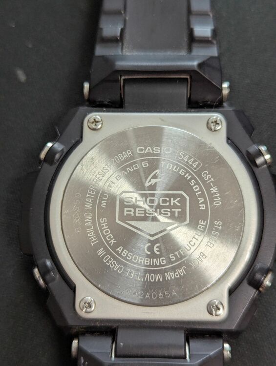 G-SHOCK その他 GST-W110（高級時計）の商品画像 - 査定依頼日：2025年7月16日 - 最高査定価格：6,000円