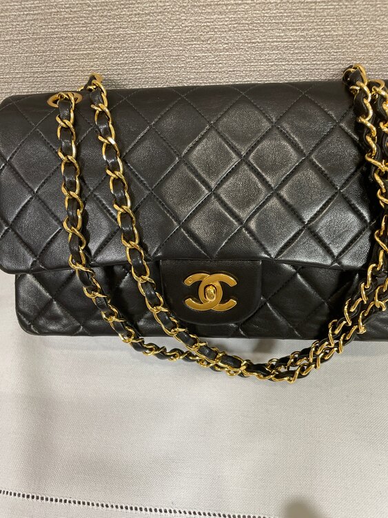 マトラッセ（ブランドバッグ）の商品画像 - 査定依頼日：2025年1月31日 - 最高査定価格：250,000円