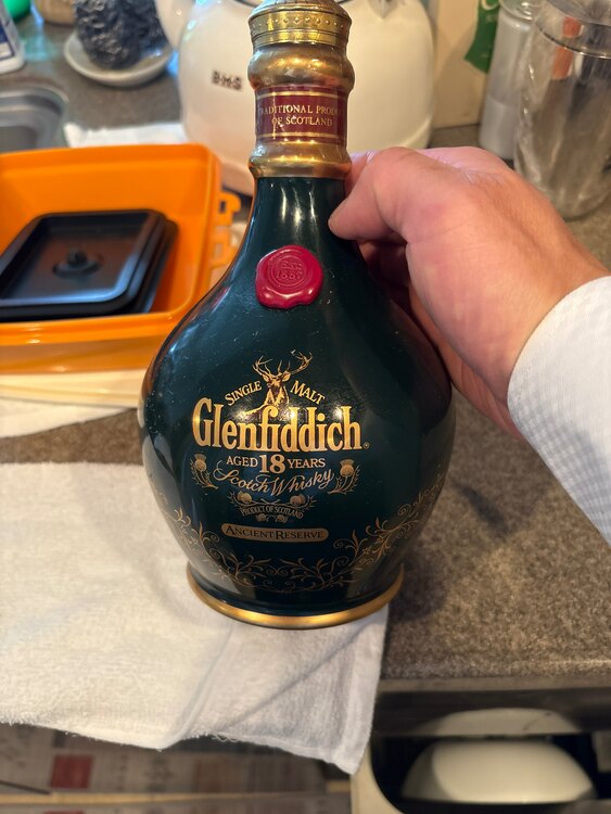 ウイスキー ウイスキー(その他) （お酒）の商品画像 - 査定依頼日：2025年6月2日 - 最高査定価格：9,000円