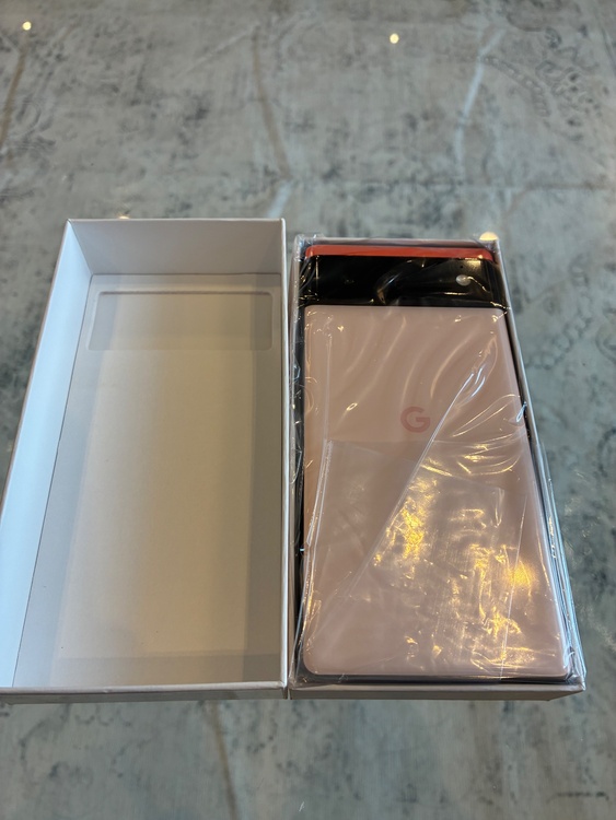 Pixel Pixel 6シリーズ SIMフリー（スマホ）の商品画像 - 査定依頼日：2026年6月4日 - 最高査定価格：21,000円