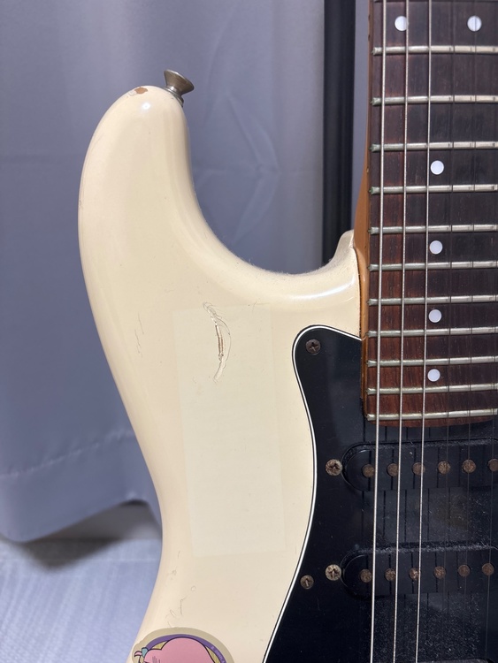 Fender Japan Stratocaster（ピアノ・楽器・PA機材）の商品画像 - 査定依頼日：2026年6月30日 - 最高査定価格：10,000円