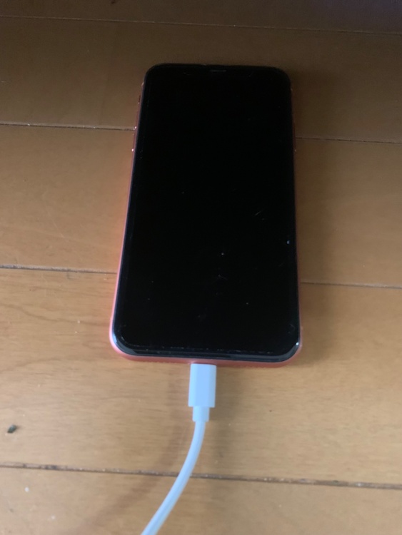 iPhone XR （スマホ）の商品画像 - 査定依頼日：2026年4月23日 - 最高査定価格：14,000円