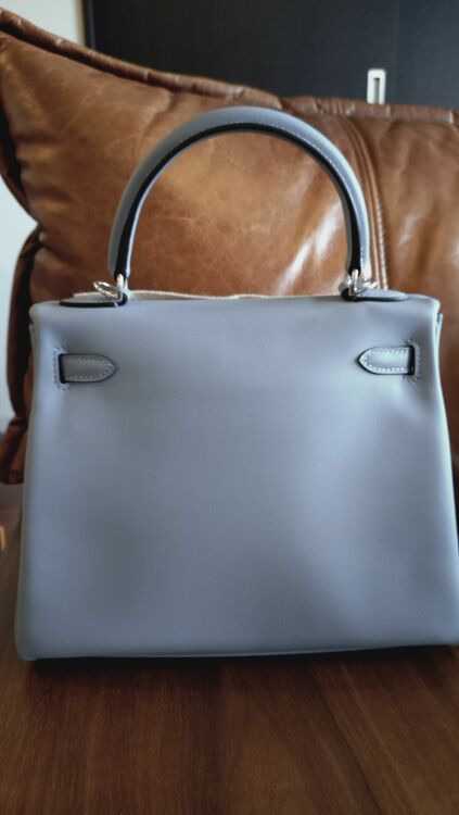 ケリー25 内縫いスイフト　ブルーラン（ブランドバッグ）の商品画像 - 査定依頼日：2025年11月30日 - 最高査定価格：2,400,000円