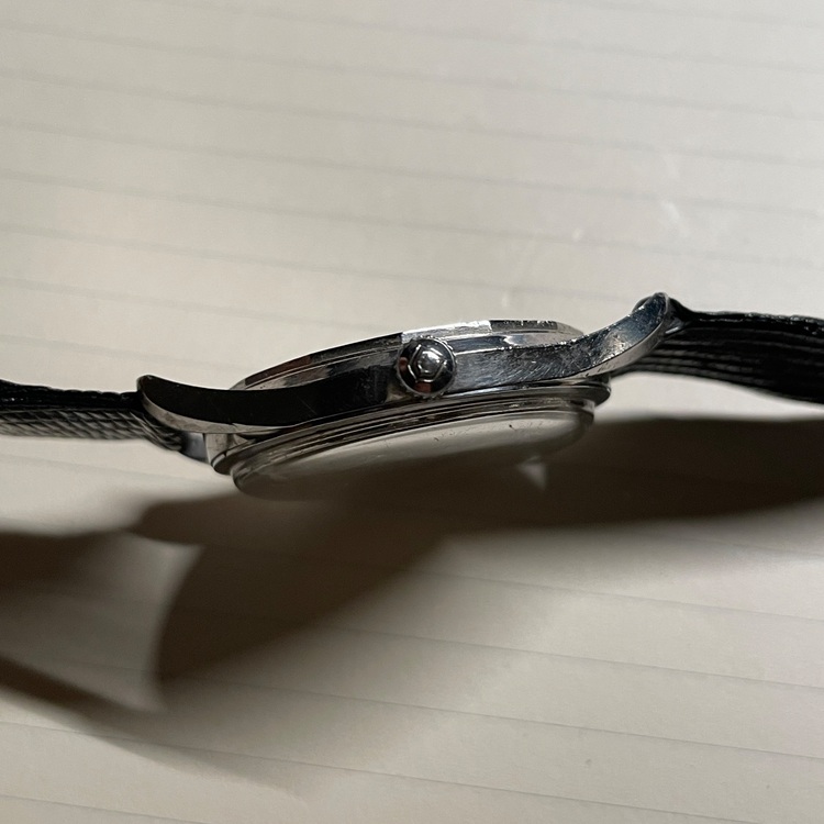 その他 その他 ユニバーサルジュネーブ　ポールルーター　でい（高級時計）の商品画像 - 査定依頼日：2025年9月24日 - 最高査定価格：150,000円