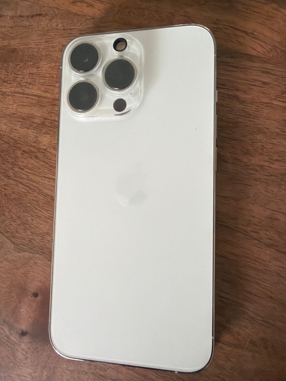 iPhone iPhone 13 Pro 128GB SIMフリー（スマホ）の商品画像 - 査定依頼日：2026年6月15日 - 最高査定価格：42,500円