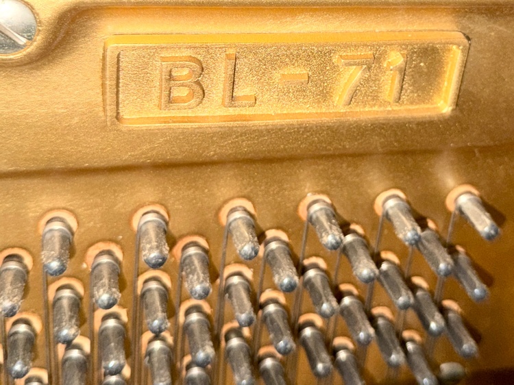 BL-71  K851625（ピアノ・楽器・PA機材）の商品画像 - 査定依頼日：2026年4月17日 - 最高査定価格：20,000円