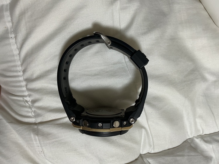 G-SHOCK その他 GST-W300G-1A9Jf（高級時計）の商品画像 - 査定依頼日：2025年9月28日 - 最高査定価格：7,000円