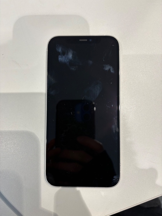 iPhone 12 128GB SIMフリー（スマホ）の商品画像 - 査定依頼日：2026年2月10日 - 最高査定価格：24,000円