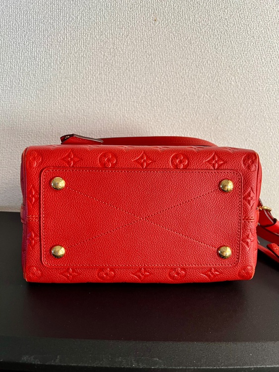 ルイヴィトン スピーディー （ブランドバッグ）の商品画像 - 査定依頼日：2025年10月24日 - 最高査定価格：140,000円