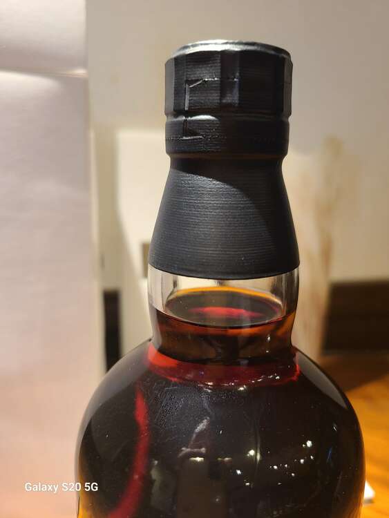 山崎25年（お酒）の商品画像 - 査定依頼日：2025年5月3日 - 最高査定価格：920,000円