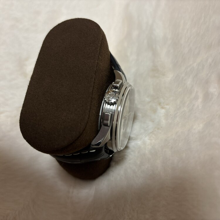 ブライトリング その他 AB011（高級時計）の商品画像 - 査定依頼日：2025年4月9日 - 最高査定価格：450,000円