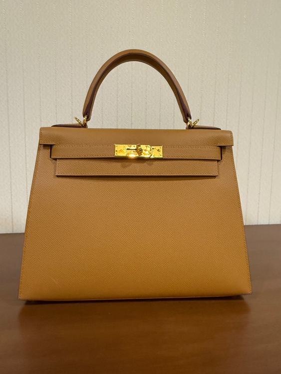 エルメス ケリー （ブランドバッグ）の商品画像 - 査定依頼日：2025年12月26日 - 最高査定価格：2,500,000円