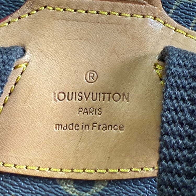 ルイヴィトン　リュック　傷あり（ブランドバッグ）の商品画像 - 査定依頼日：2025年5月19日 - 最高査定価格：60,000円