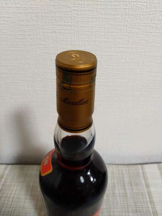 マッカラン　カスクストレングス（お酒）の商品画像 - 査定依頼日：2025年4月11日 - 最高査定価格：310,000円