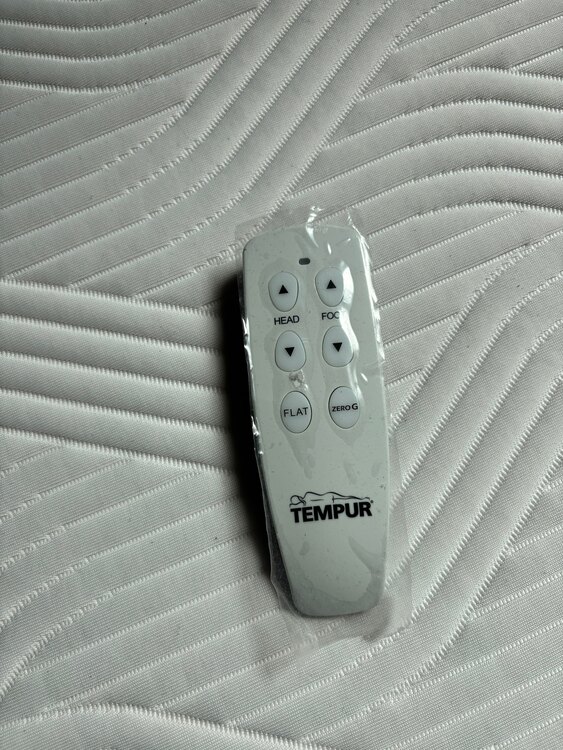 テンピュールベッド　シングル（家具・寝具）の商品画像 - 査定依頼日：2025年4月26日 - 最高査定価格：21,000円