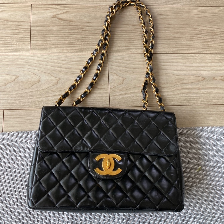 マトラッセ（ブランドバッグ）の商品画像 - 査定依頼日：2025年8月30日 - 最高査定価格：300,000円