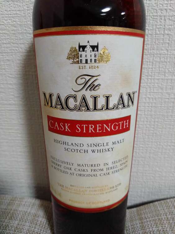 マッカラン　カスクストレングス（お酒）の商品画像 - 査定依頼日：2025年4月11日 - 最高査定価格：115,000円