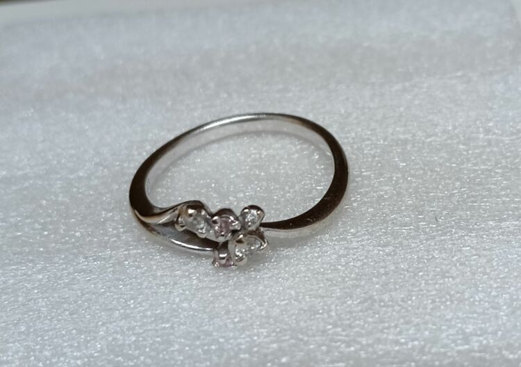 指輪（宝石）の商品画像 - 査定依頼日：2025年9月3日 - 最高査定価格：50,000円