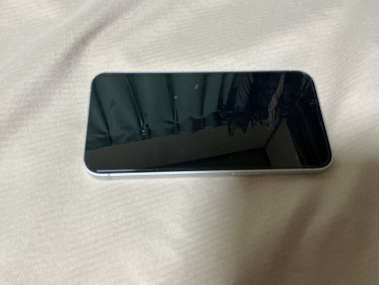 iPhone 16e 128GB SIMフリー（スマホ）の商品画像 - 査定依頼日：2026年3月8日 - 最高査定価格：65,000円