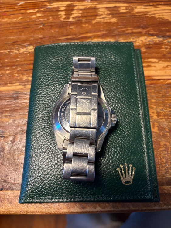 ロレックス シードゥエラー 1660（高級時計）の商品画像 - 査定依頼日：2026年3月12日 - 最高査定価格：1,400,000円