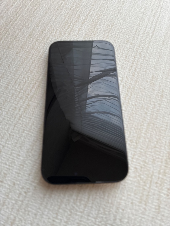 iPhone iPhone 16 256GB SIMフリー（スマホ）の商品画像 - 査定依頼日：2026年9月27日 - 最高査定価格：96,000円