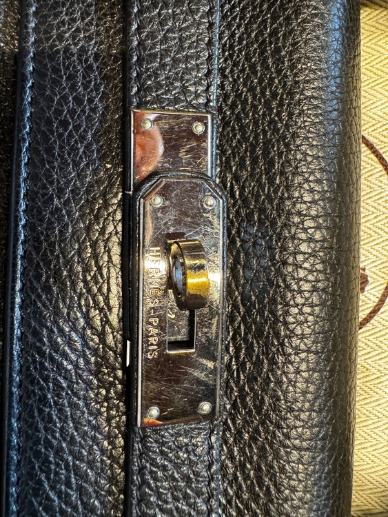 エルメス ケリー （ブランドバッグ）の商品画像 - 査定依頼日：2025年12月10日 - 最高査定価格：2,100,000円