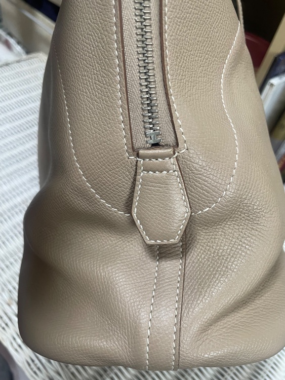 エルメス ボリード （ブランドバッグ）の商品画像 - 査定依頼日：2026年3月30日 - 最高査定価格：300,000円