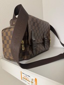 ダミエ リポーター メルヴィール（ブランドバッグ）の商品画像 - 査定依頼日：2026年2月20日 - 最高査定価格：100,000円