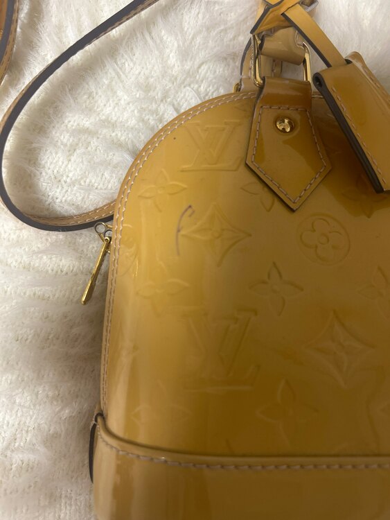 ルイヴィトン アルマ （ブランドバッグ）の商品画像 - 査定依頼日：2025年4月18日 - 最高査定価格：50,000円