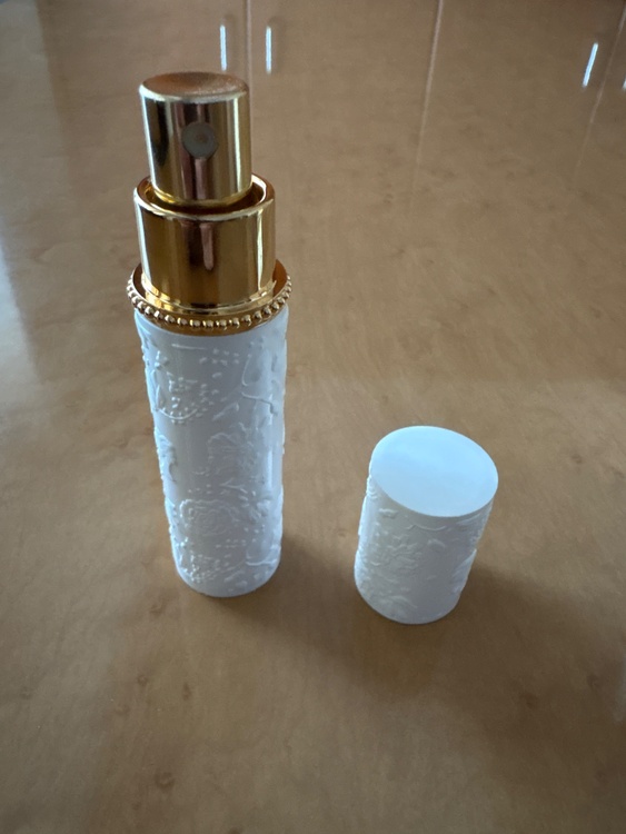 ニナリッチの香水　ニナ（コスメ・美容・健康器具）の商品画像 - 査定依頼日：2026年3月16日 - 最高査定価格：200円