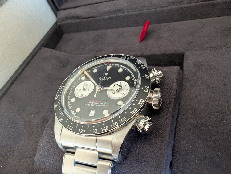 チューダー ブラックベイ （高級時計）の商品画像 - 査定依頼日：2026年1月18日 - 最高査定価格：600,000円