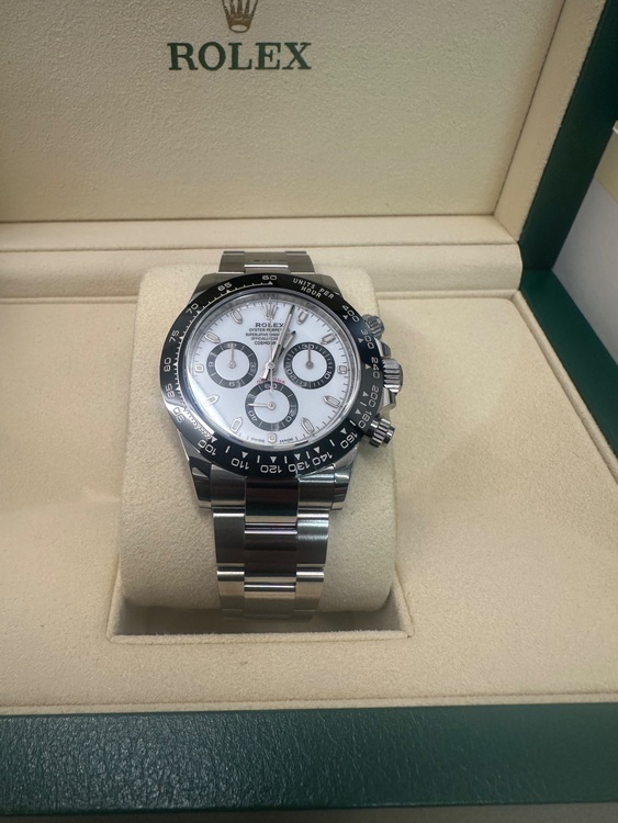 116500LN（高級時計）の商品画像 - 査定依頼日：2025年6月24日 - 最高査定価格：4,450,000円