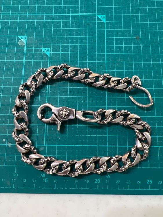 ウォレットチェーン（古着・ファッション）の商品画像 - 査定依頼日：2025年8月29日 - 最高査定価格：350,000円