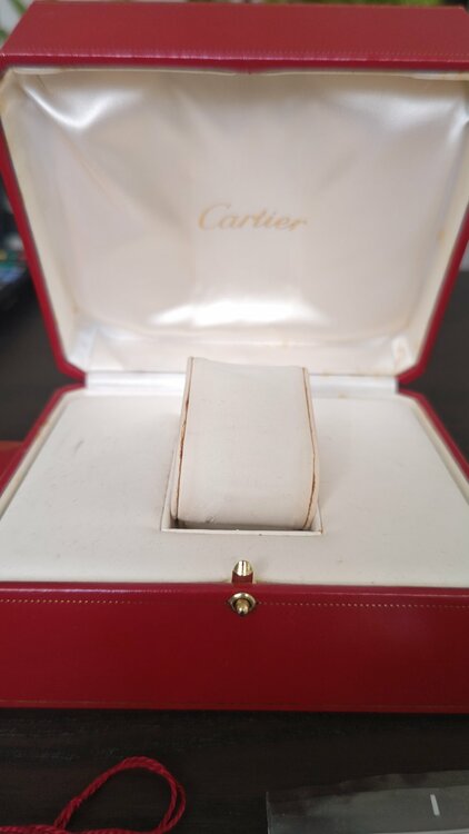 タンクフランセーズ　（高級時計）の商品画像 - 査定依頼日：2026年2月23日 - 最高査定価格：280,000円