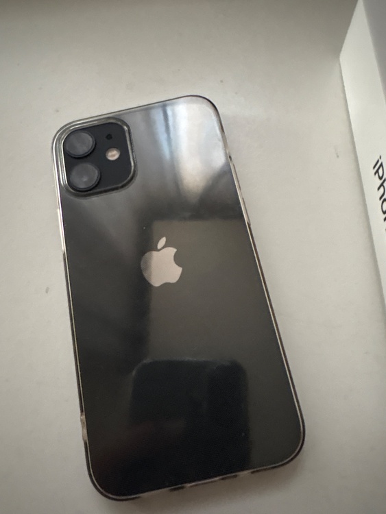 iPhone 12 mini（スマホ）の商品画像 - 査定依頼日：2026年2月6日 - 最高査定価格：22,000円