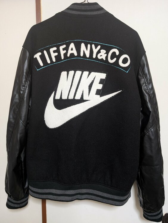 ナイキジャケット（古着・ファッション）の商品画像 - 査定依頼日：2025年12月21日 - 最高査定価格：100,000円