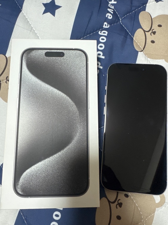 iPhone 15 Pro 256GB docomo（スマホ）の商品画像 - 査定依頼日：2026年2月28日 - 最高査定価格：81,000円