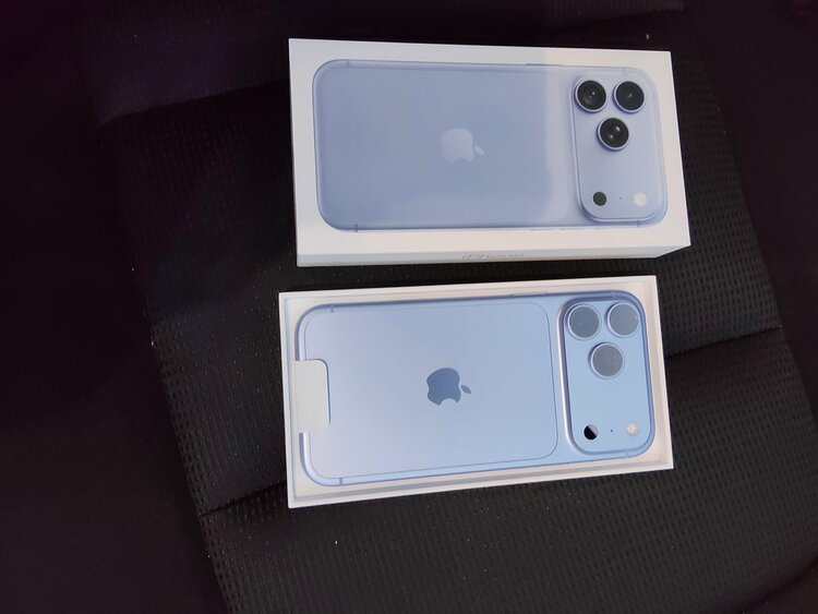 iPhone18 ProMax　1TB（スマホ）の商品画像 - 査定依頼日：2026年10月15日 - 最高査定価格：225,000円