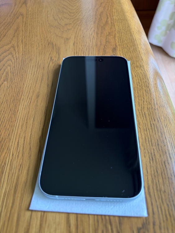 iPhone iPhone 15 Plus 256GB SIMフリー（スマホ）の商品画像 - 査定依頼日：2026年8月19日 - 最高査定価格：79,000円