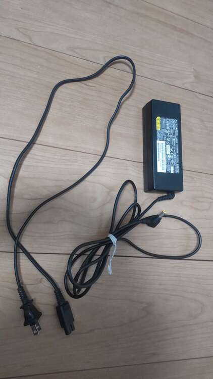 富士通　FMV LIFEBOOK AH45/H1 FMVA45H1L（PC・タブレット）の商品画像 - 査定依頼日：2025年4月22日 - 最高査定価格：15,000円