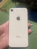 iPhone8（スマホ）の商品画像 - 査定依頼日：2023年6月27日 - 最高査定価格：10,000円