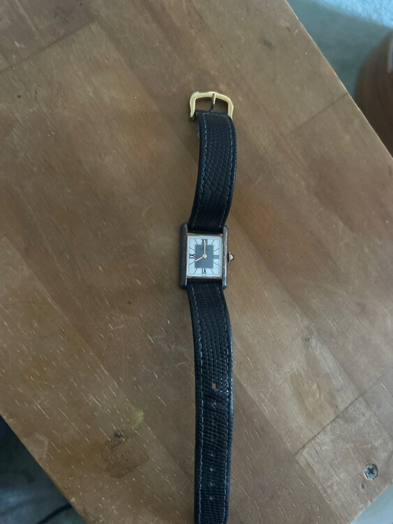 カルティエ タンク 6551（高級時計）の商品画像 - 査定依頼日：2025年4月30日 - 最高査定価格：200,000円