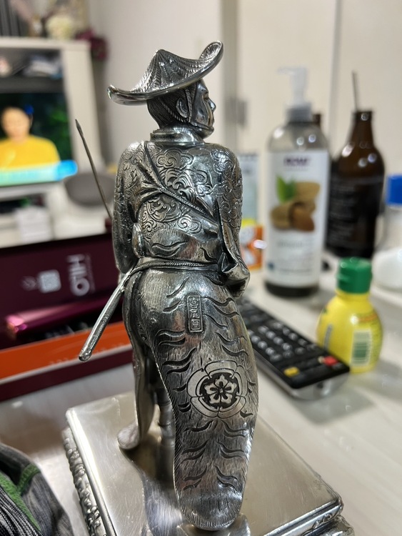 宮尾　太田道灌　純銀　1461g（美術品・骨董品）の商品画像 - 査定依頼日：2026年1月25日 - 最高査定価格：30,000円