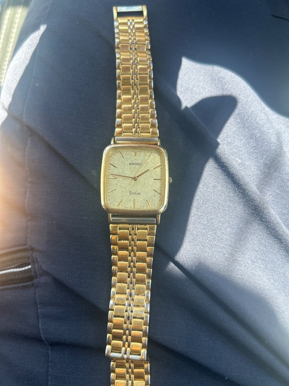 8N41-5040（高級時計）の商品画像 - 査定依頼日：2025年8月21日 - 最高査定価格：15,000円