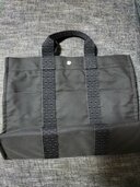 トートバッググレー（ブランドバッグ）の商品画像 - 査定依頼日：2026年6月4日 - 最高査定価格：25,000円