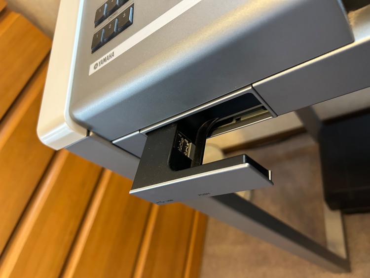 ヤマハ　エレクトーンSTAGEA ELS02C（ピアノ・楽器・PA機材）の商品画像 - 査定依頼日：2026年2月4日 - 最高査定価格：150,000円